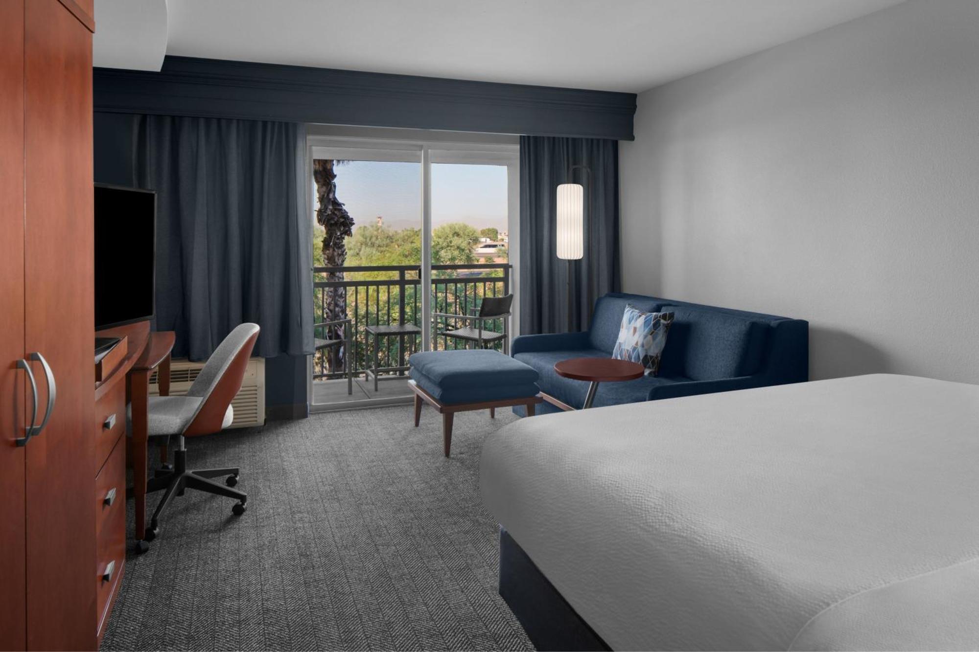 คอร์ตยาร์ด ฟีนิกซ์ เวสต์/อวอนเดล Hotel ภายนอก รูปภาพ